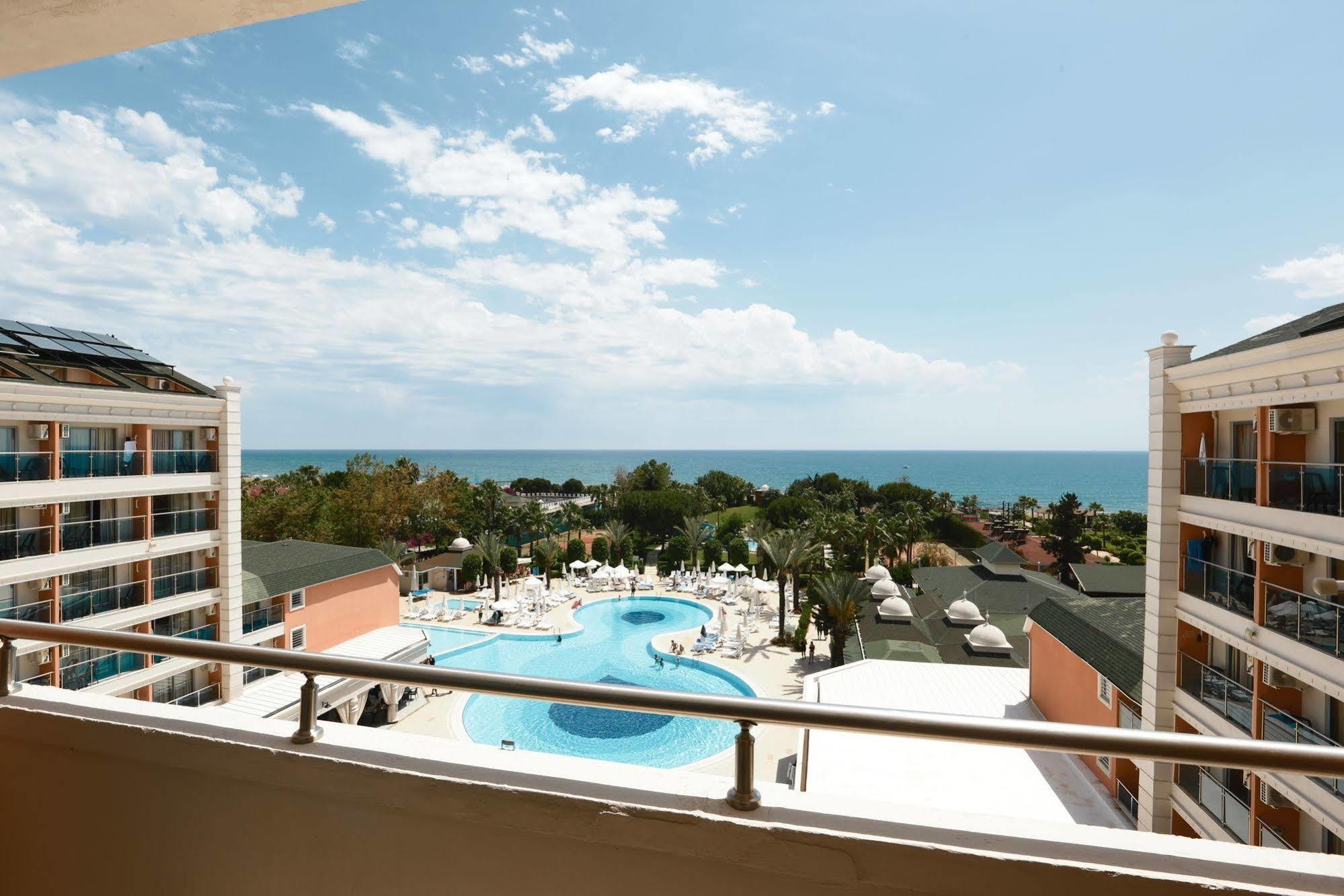 Insula Resort & Spa Alanya Exteriör bild